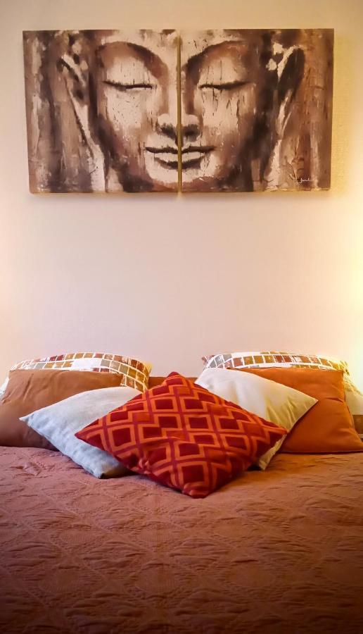 Bed and Breakfast Le Bonnet De Nuit Chalmoux Exterior foto